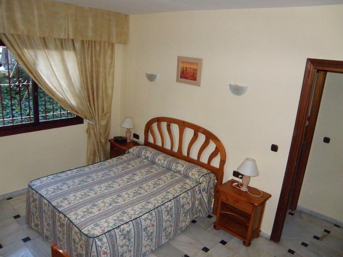 Apartamento En La Playa Apartment Mijas Costa Luaran gambar